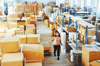 許昌跨境電商發(fā)展勢頭強勁 企業(yè)突破2000家，交易額穩(wěn)居全省第二，實業(yè)投資熱潮興起